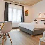 Naboka Apartamento