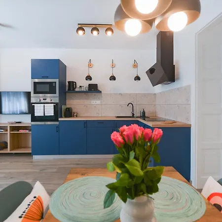 Naboka Апартаменты *