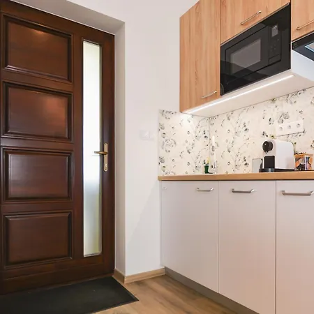 Апартаменты Naboka Кестхей