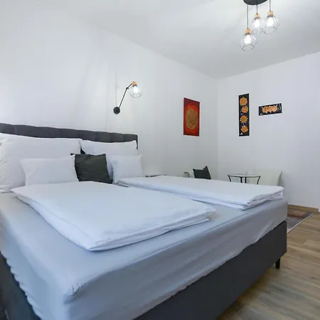 Naboka Апартаменты